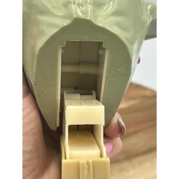 PEZ Star Wars Yoda Giant PEZ Candy Dispenser Collectible Figure Display Large - Picture 7 of 8